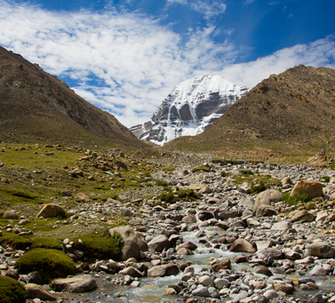 Happiness to move forward overcoming the limits of the possible