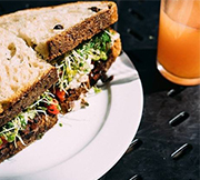 7 things that happened to these nurses after going vegan for 21 days